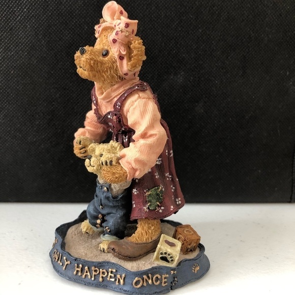 Boyds Bears Momma with Taylor First Steps 2001 - Picture 3 of 4